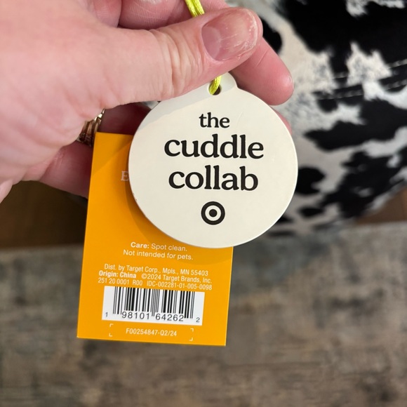 Emma and Ellie The Cuddle Collab by Target Plush Golden Retriever Dog Pair - Picture 10 of 13
